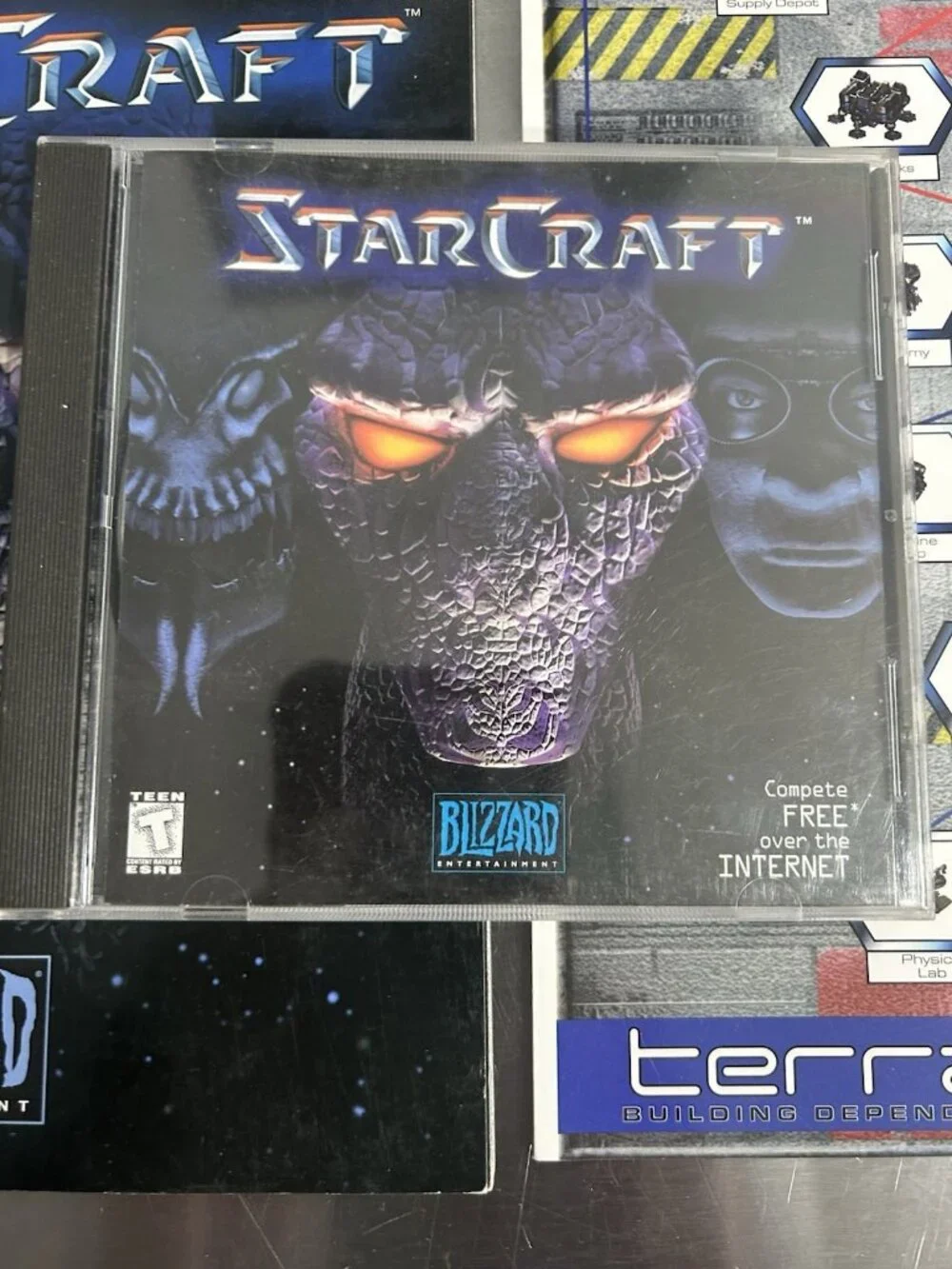 StarCraft PC Game Lot w/Prima Books: StarCraft StarCraft Expansion Set Brood War